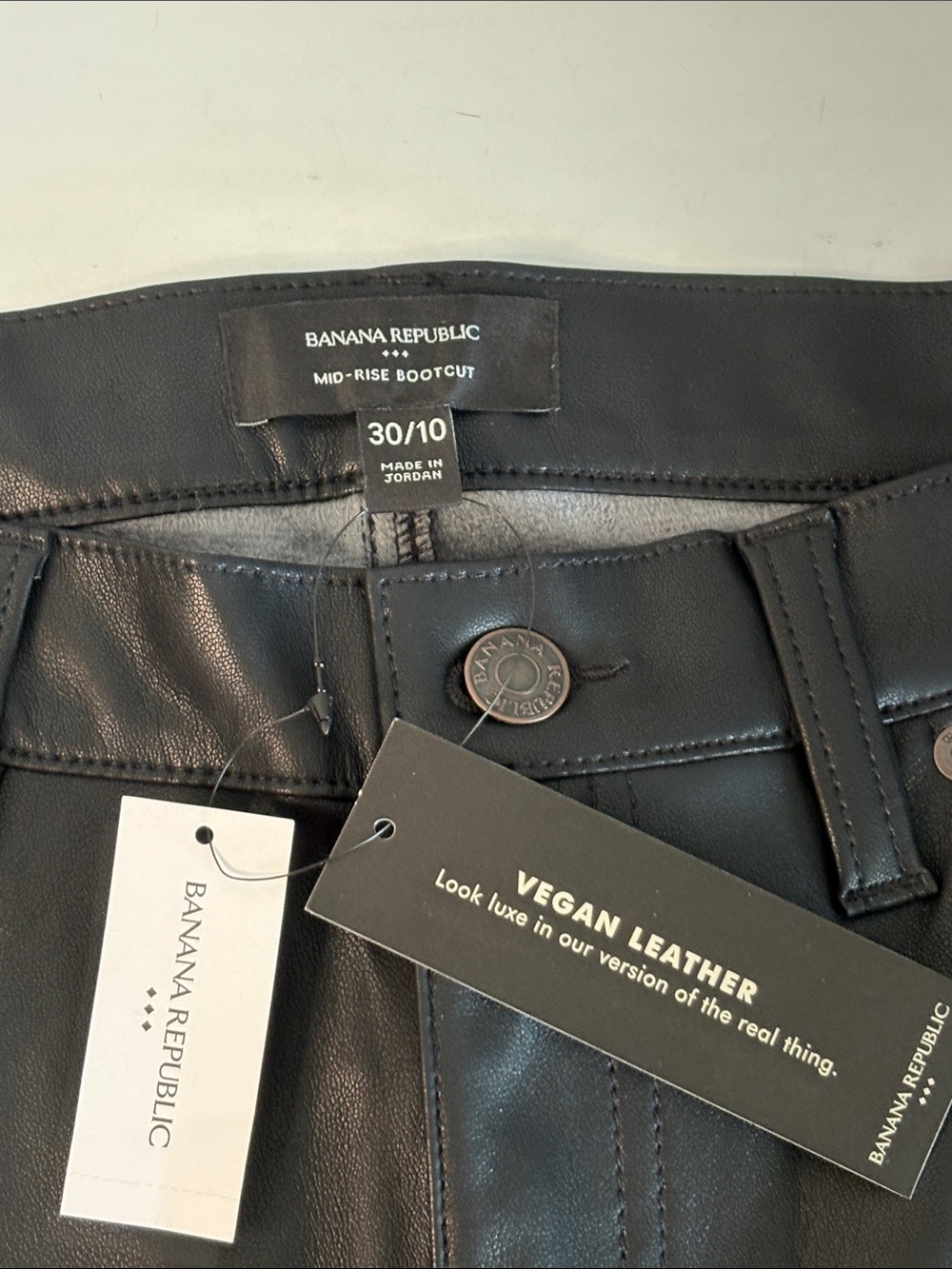 Banana Rebublic Faux Vegan Leather Pants Black Women Size 30/10 Mid Rise Bootcut